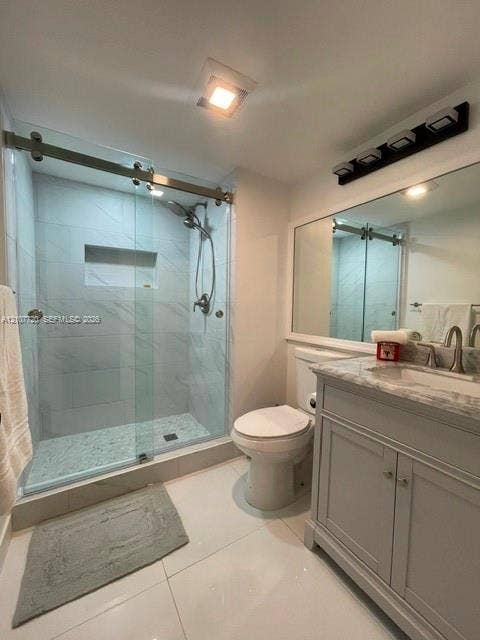 8921 S Hollybrook Boulevard, #204, Pembroke Pines, FL 33025 Photo 17
