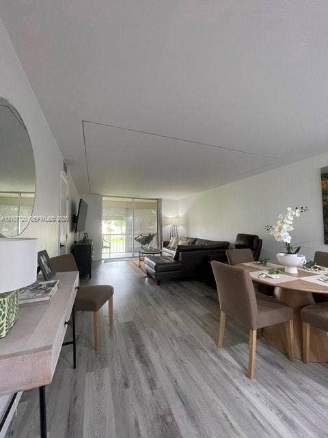 8921 S Hollybrook Boulevard, #204, Pembroke Pines, FL 33025 Photo 9