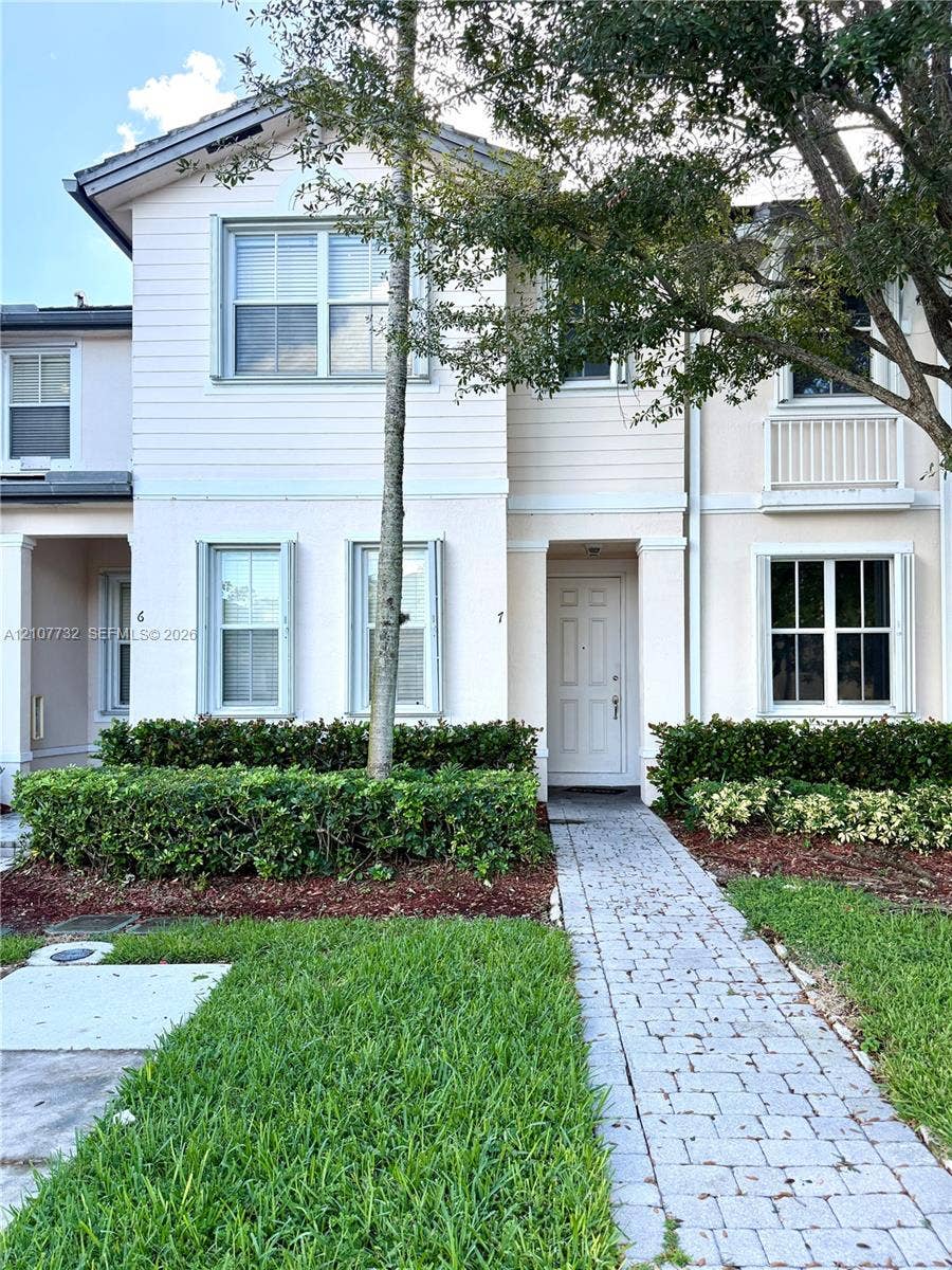 Property photo for 153 SE 28th Place, #7, Homestead, FL