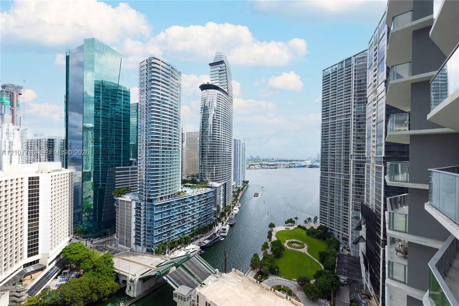 Property photo for 77 SE 5th Street, #2803, Miami, FL