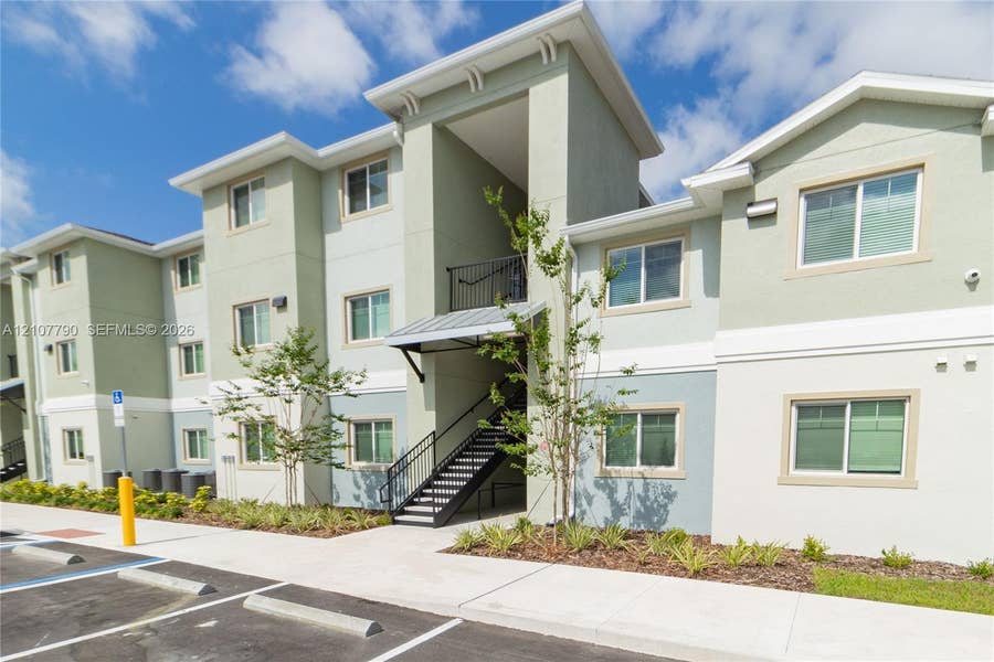 Property photo for 8271 Tanager Square, #201, New Port Richey, FL