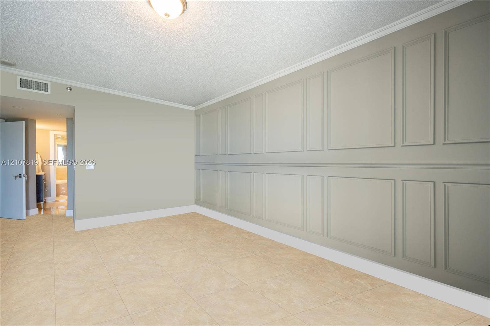 Main Bedroom - staged without furniture