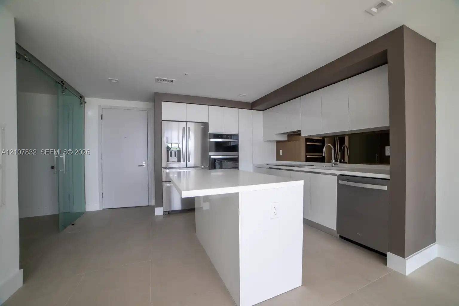 1170 E Hallandale Beach Boulevard, #1012, Hallandale Beach, FL 33009 Photo 4