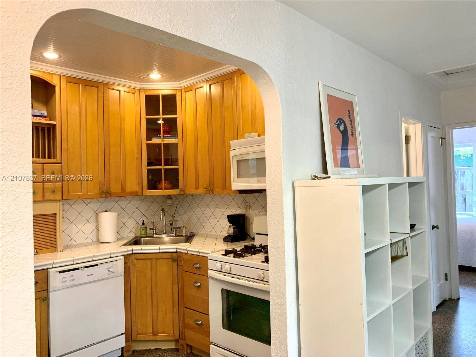 845 SW 11th Court, Fort Lauderdale, Fort Lauderdale, FL 33315 Photo 6