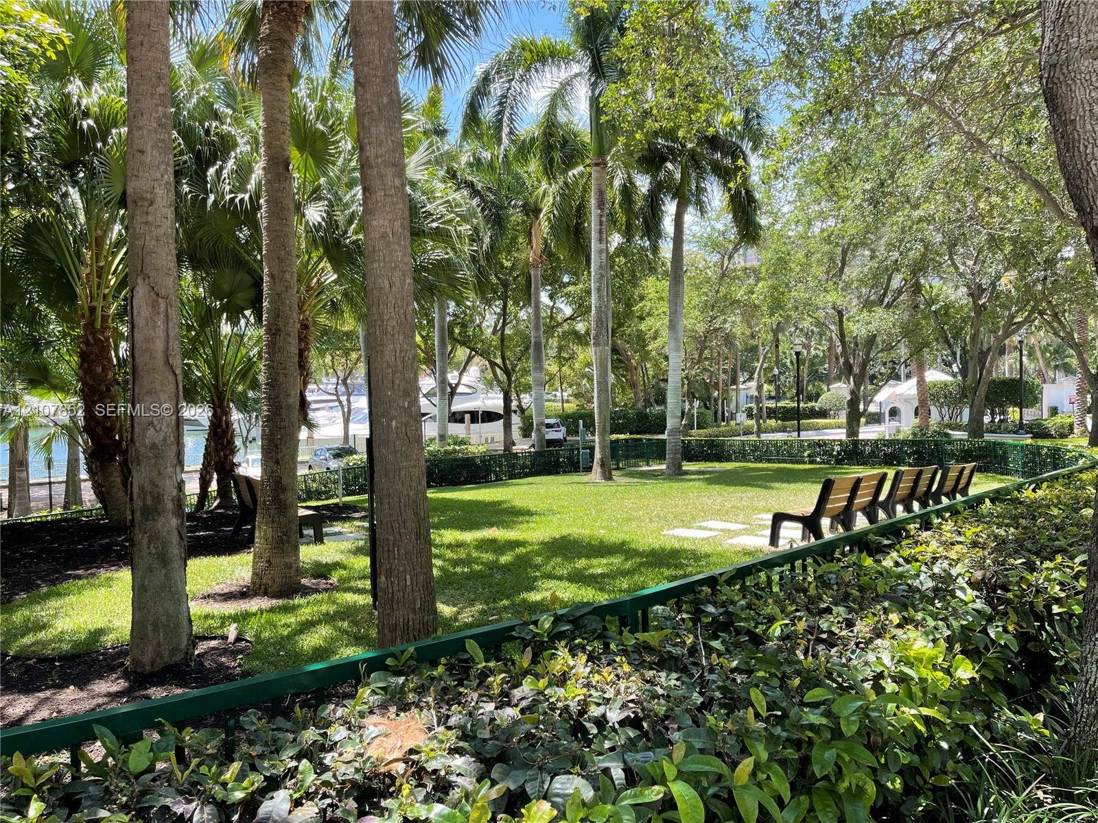 3201 NE 183rd Street, #301, Aventura, FL 33160 Dog Park