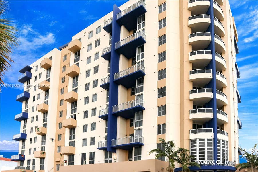 Property photo for 1401 W Flagler Street, #906, Miami, FL
