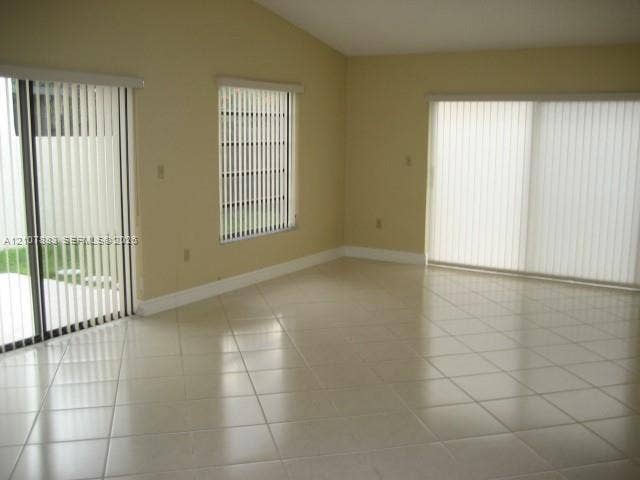 9044 SW 112 Court, Miami, Miami, FL 33176 Photo 3