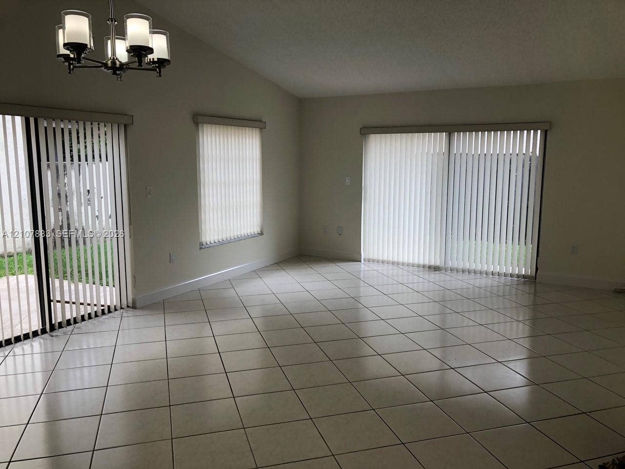 9044 SW 112 Court, Miami, Miami, FL 33176 Photo 2