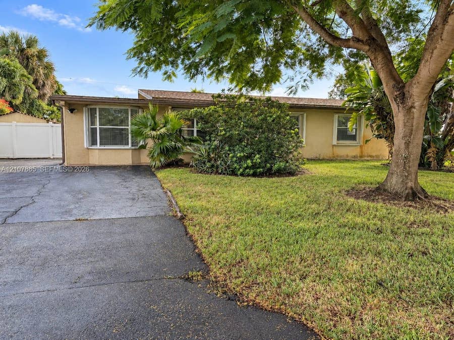 Property photo for 4840 NW 10th Terrace, Fort Lauderdale, FL