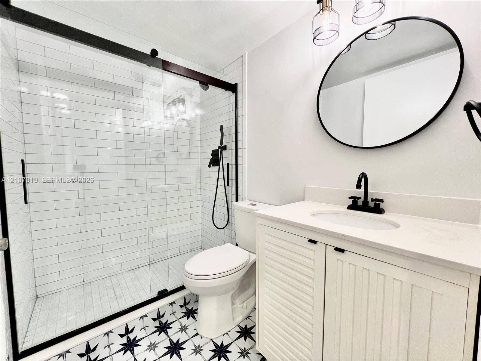 10105 W Sunrise Boulevard, #101, Plantation, Plantation, FL 33322 Guest Bathroom
