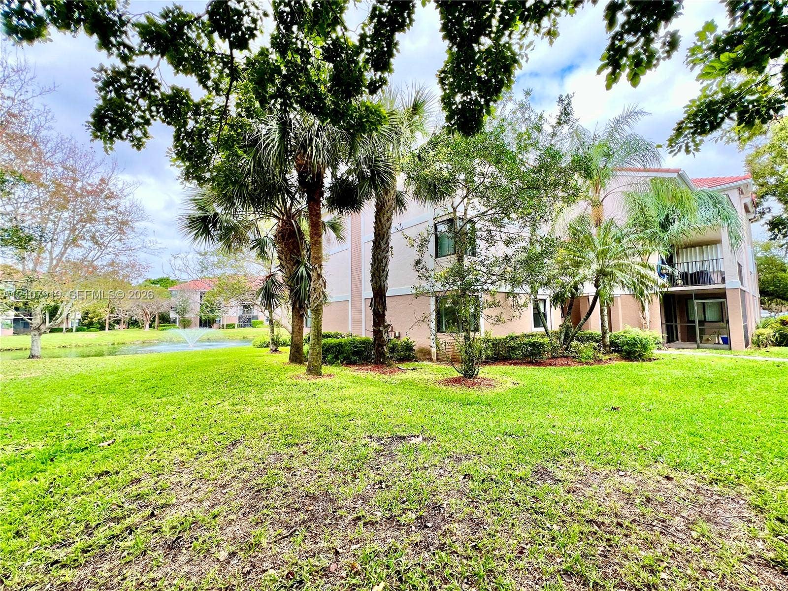 10105 W Sunrise Boulevard, #101, Plantation, Plantation, FL 33322 1st Floor Corner Unit