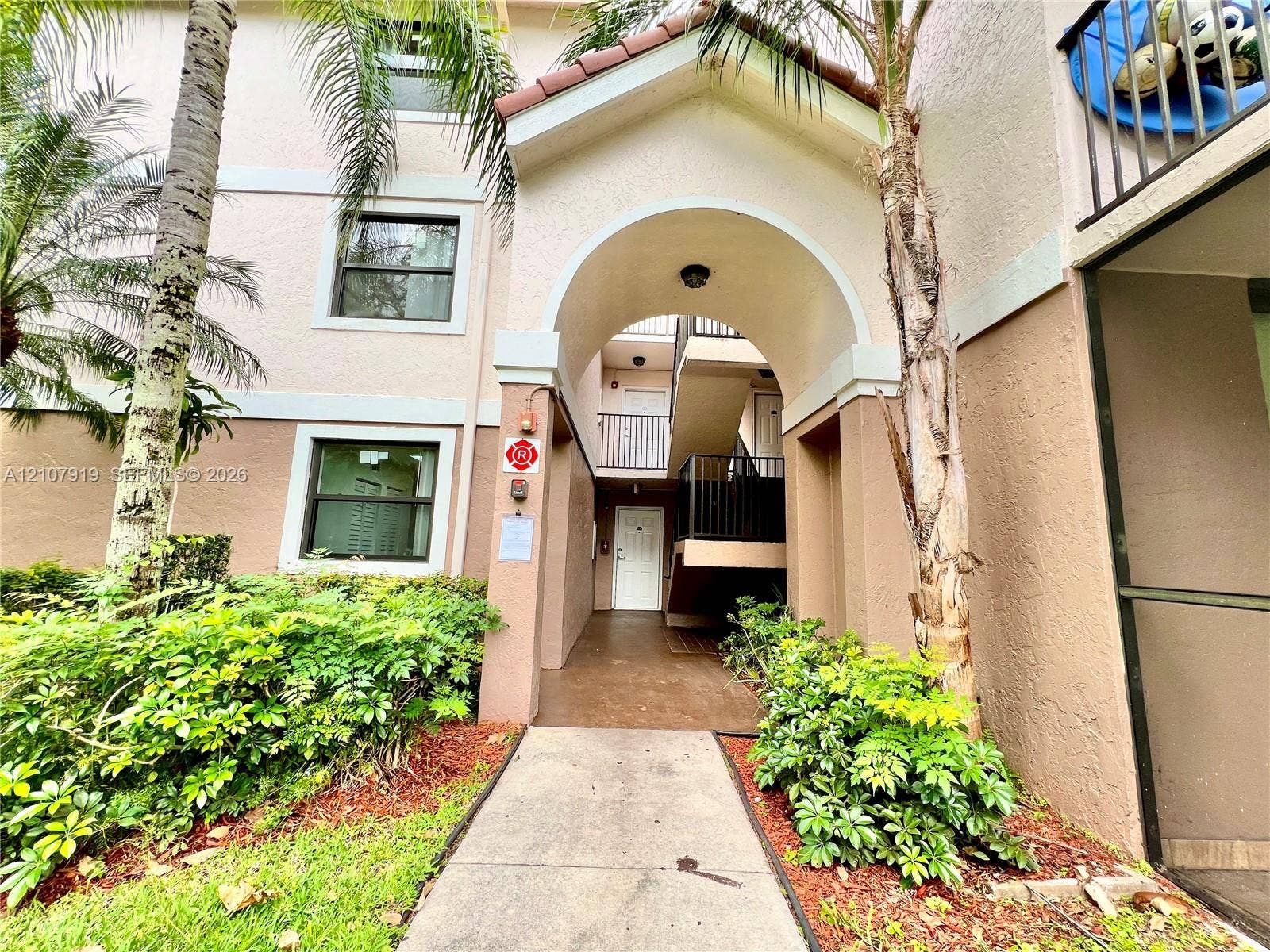 10105 W Sunrise Boulevard, #101, Plantation, Plantation, FL 33322 Photo 11