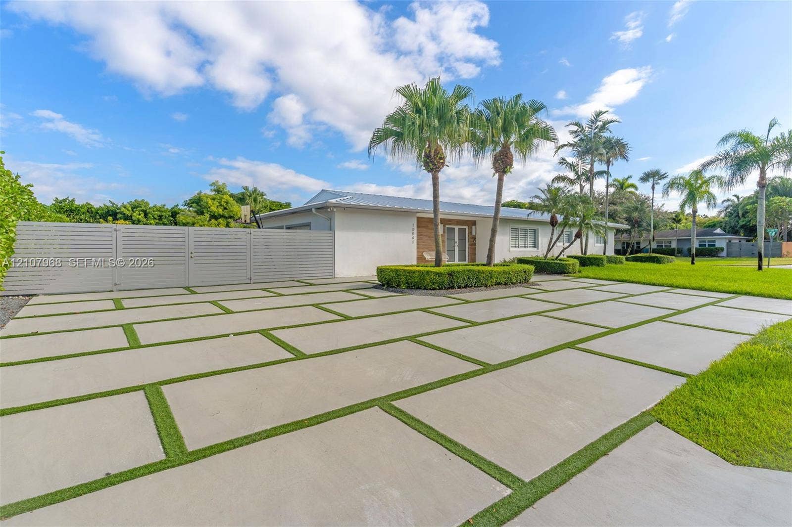 10841 SW 126th Street, Miami, FL 33176 Photo 2