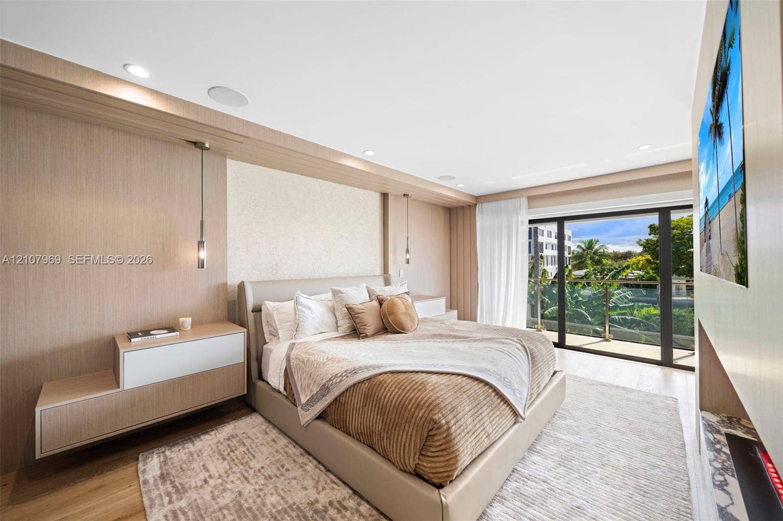 710 S Shore Drive, Miami Beach, FL 33141 Photo 23