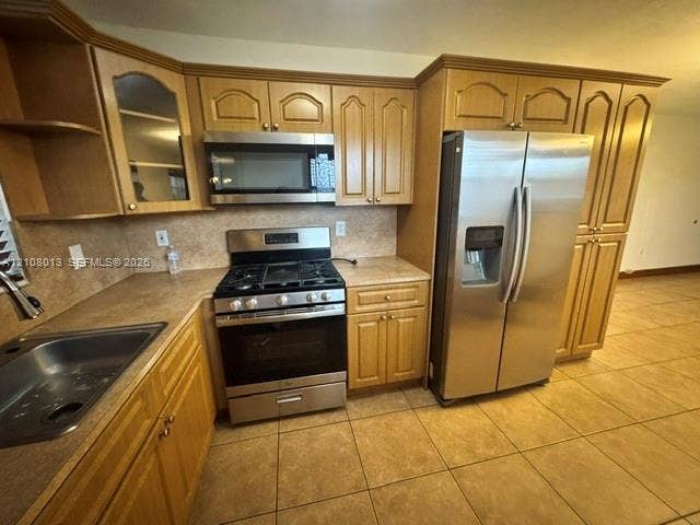 Property photo for 1281 W 29th Street, #18, Hialeah, FL