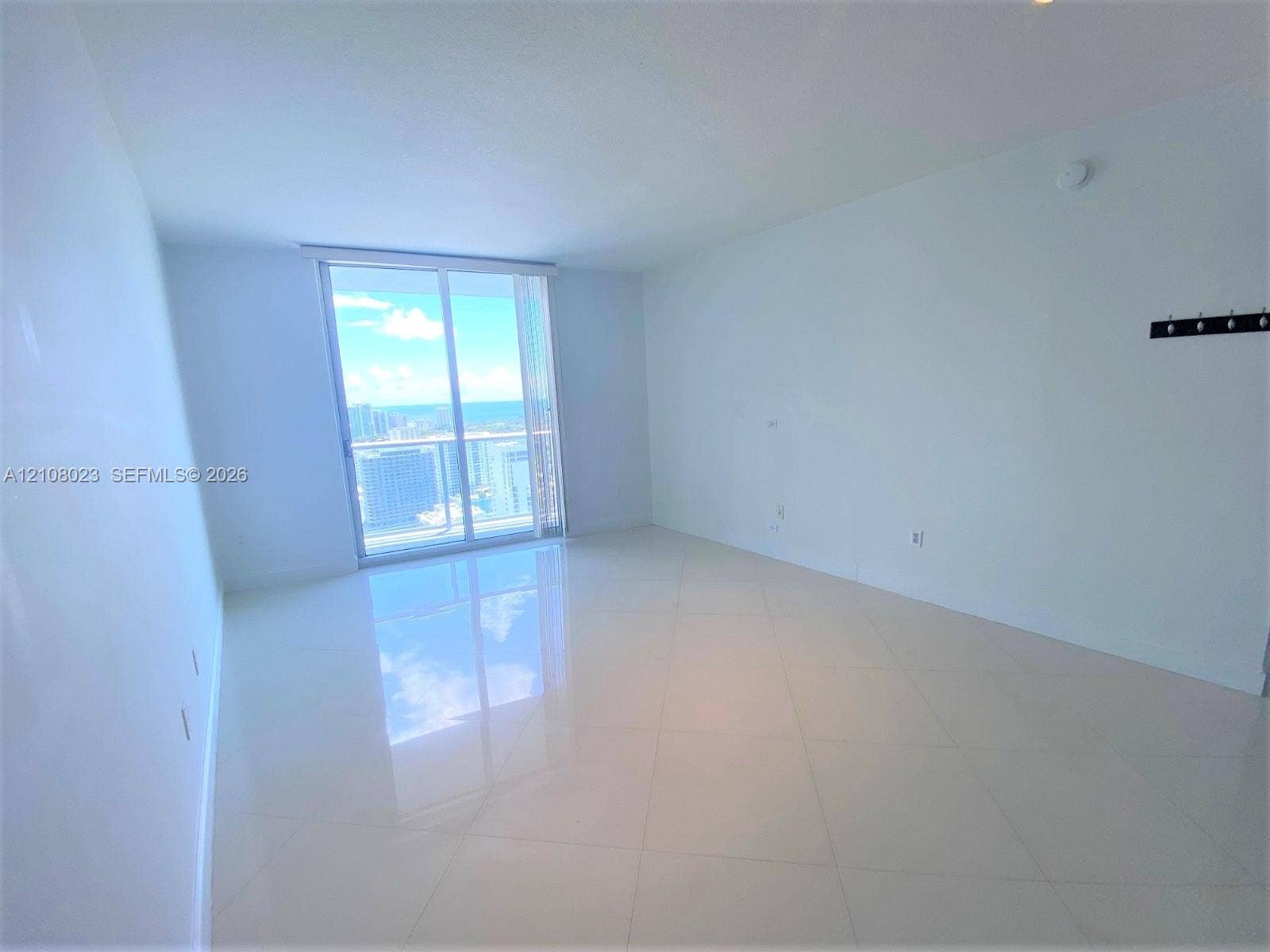 185 SW 7th Street, #3708, Miami, FL 33130 Photo 9
