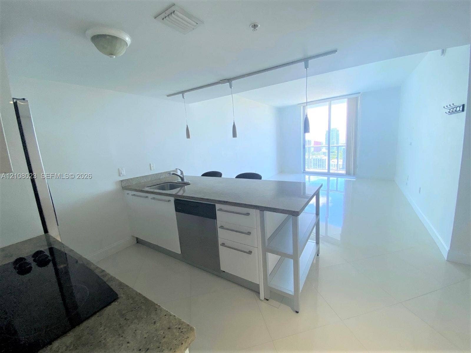185 SW 7th Street, #3708, Miami, FL 33130 Photo 8