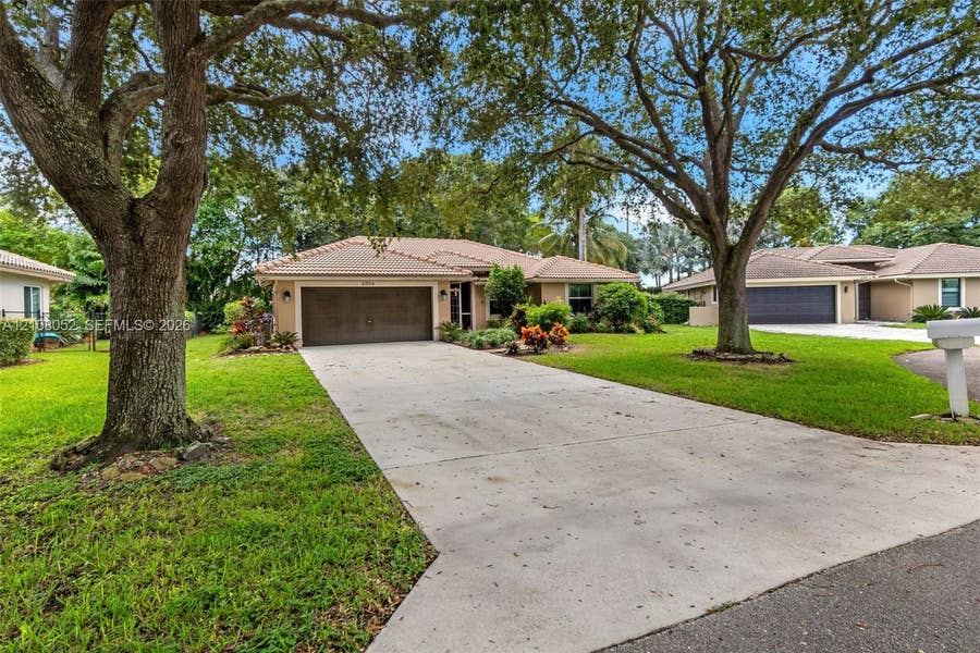 Property photo for 6554 NW 45th Way, Coconut Creek, FL
