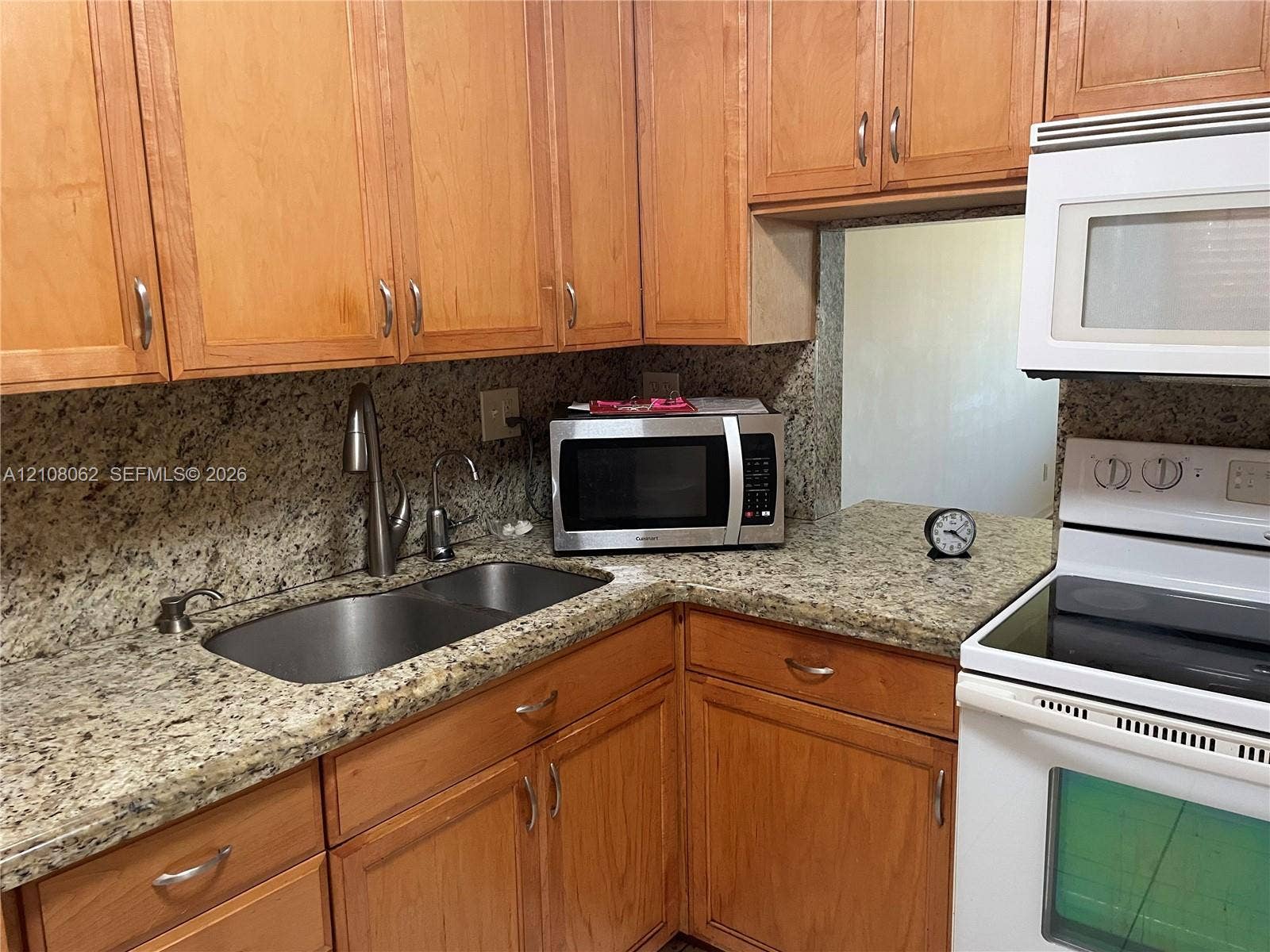 2300 Park Lane, #208, Hollywood, Hollywood, FL 33021 Photo 6