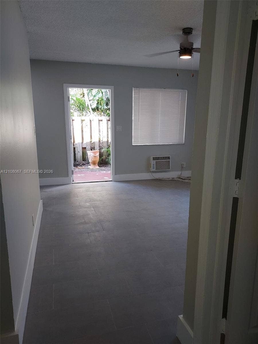 808 SW 14th Terrace, #4, Fort Lauderdale, Fort Lauderdale, FL 33312 Photo 5