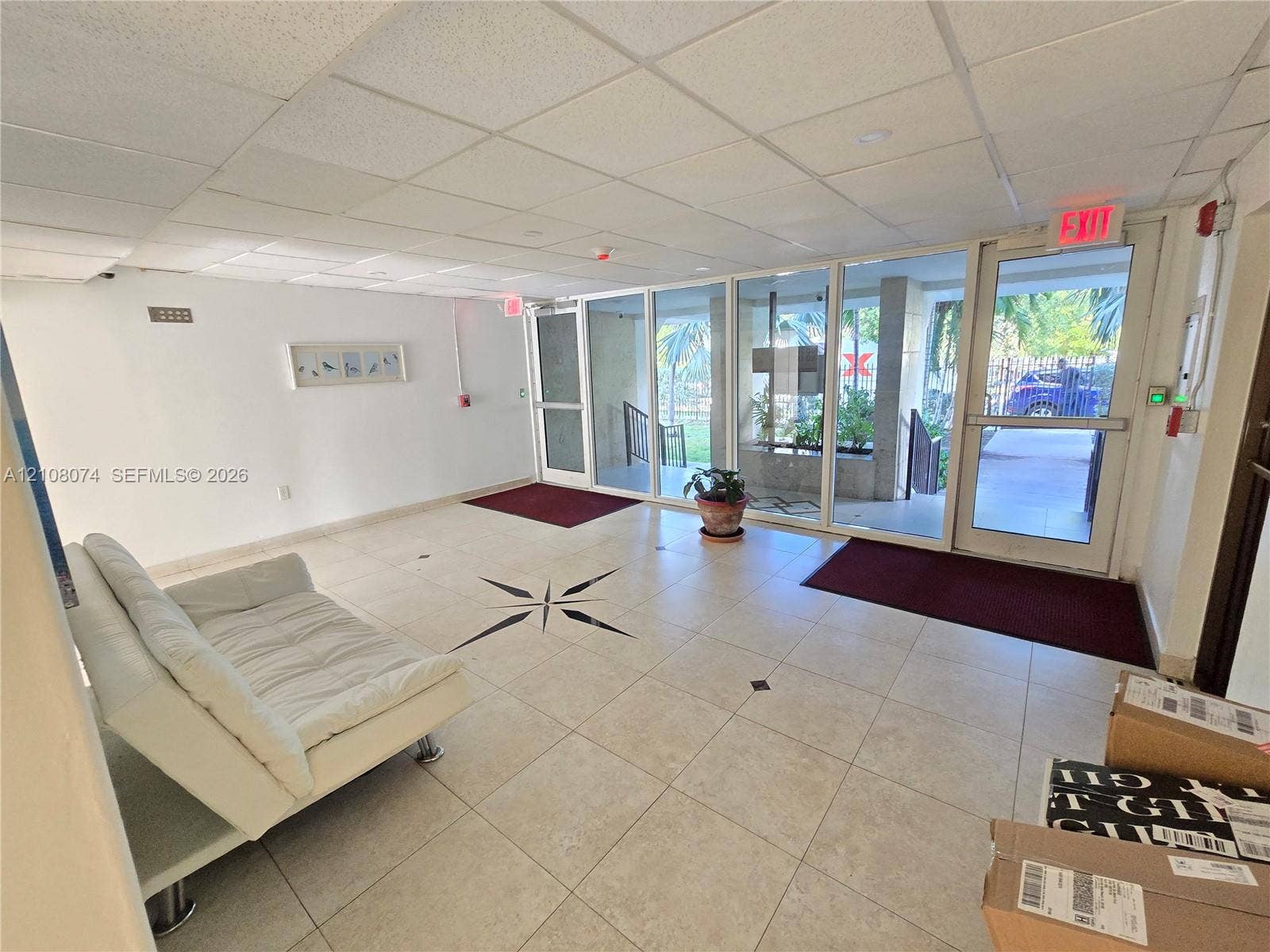 250 180th Drive, #202, Sunny Isles Beach, Sunny Isles Beach, FL 33160 Secure lobby