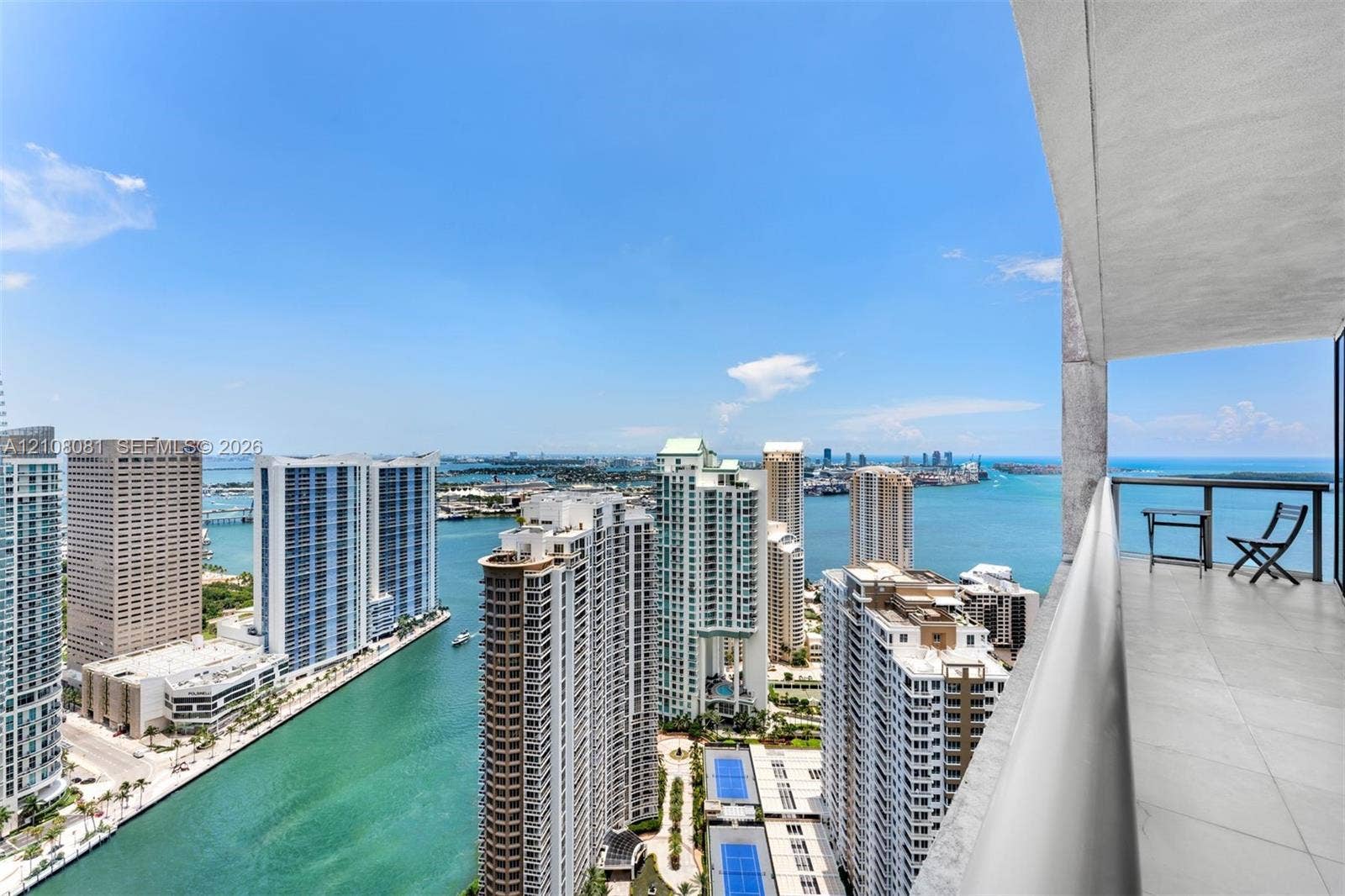 495 Brickell Avenue, #4502, Miami, FL 33131 Photo 2