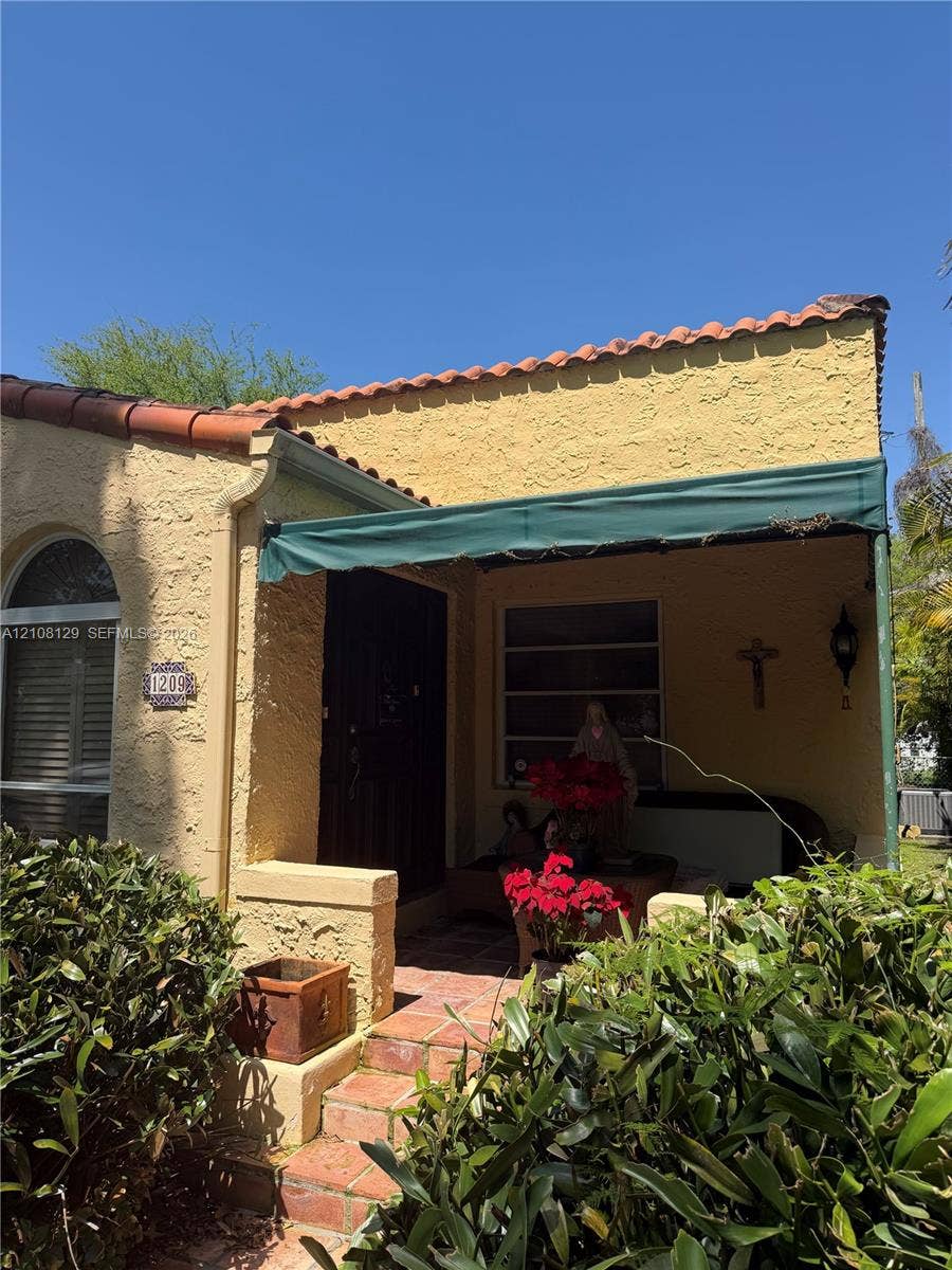 1209 Mariana Avenue, Coral Gables, FL 33134 Photo 8