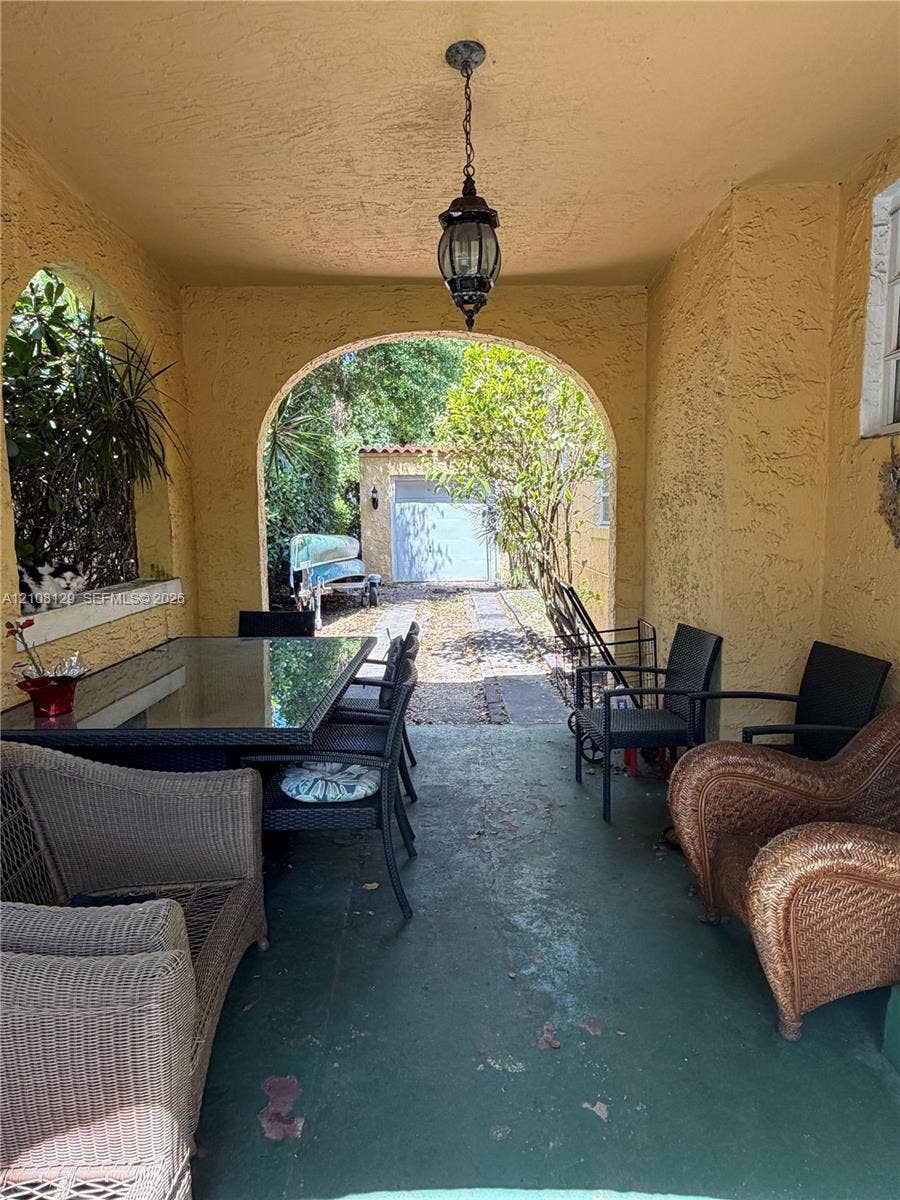1209 Mariana Avenue, Coral Gables, FL 33134 Photo 2
