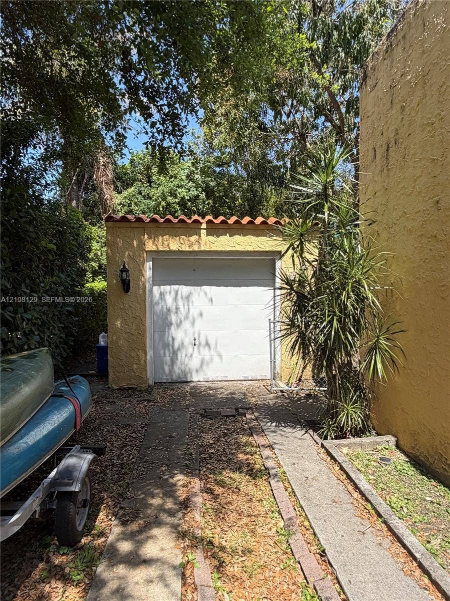 1209 Mariana Avenue, Coral Gables, FL 33134 Photo 4
