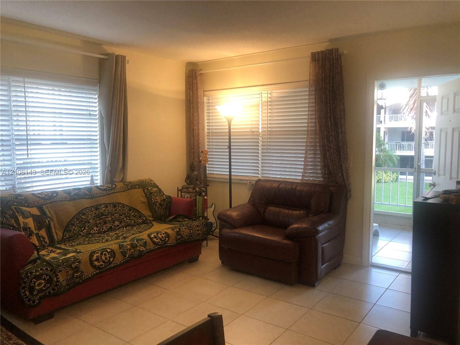 541 Blue Heron Drive, #220, Hallandale Beach, FL 33009 Photo 9