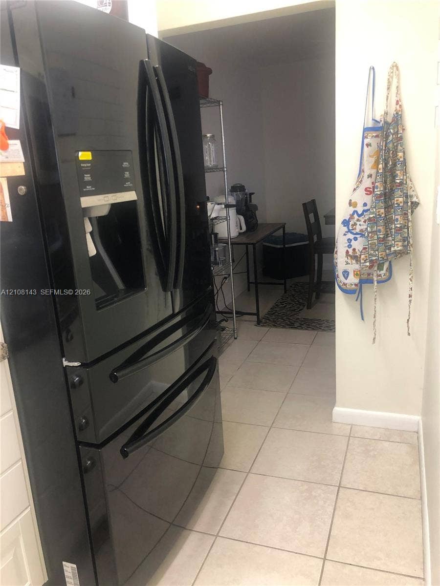 541 Blue Heron Drive, #220, Hallandale Beach, FL 33009 Photo 7