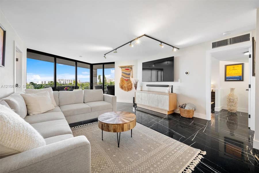 Property photo for 1000 Quayside Terrace, #709, Miami, FL