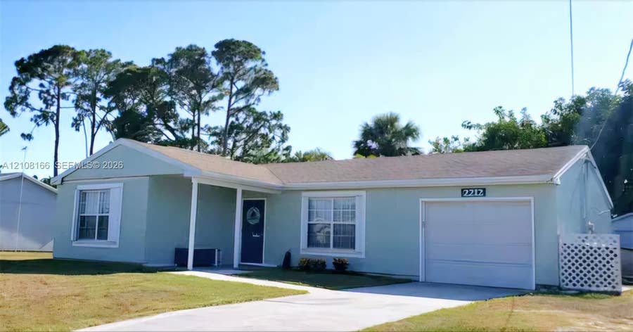 Property photo for 2212 SE Wald Street, Port St Lucie, FL