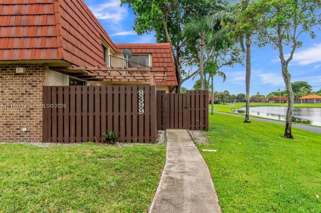 8399 Boca Rio Drive, Boca Raton, FL 33433 Photo 5