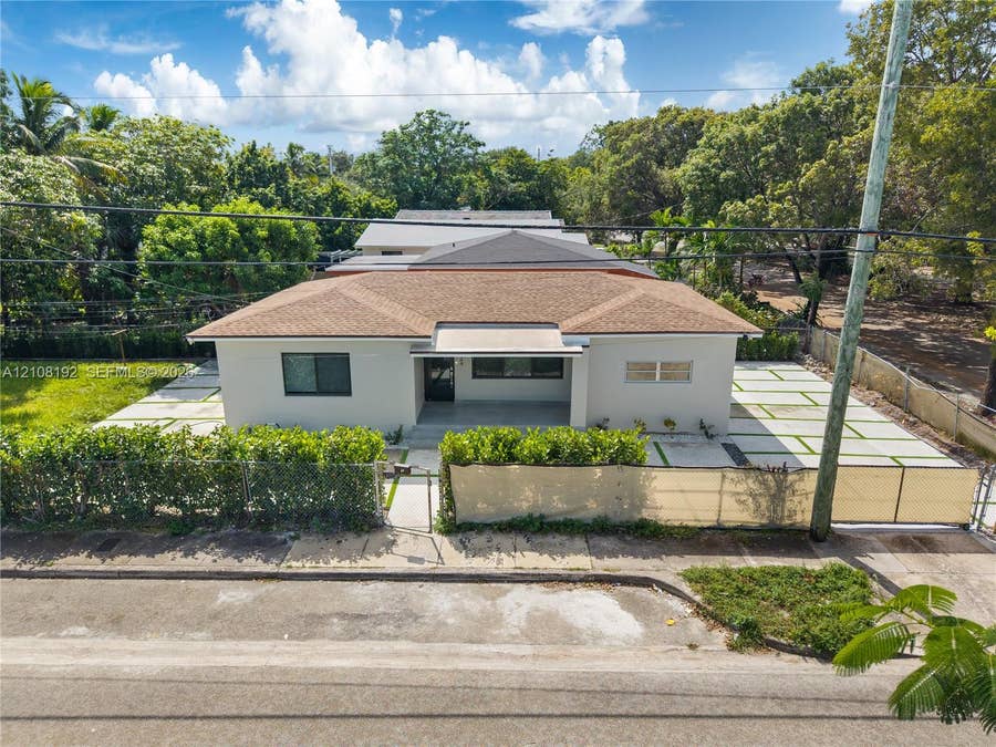 Property photo for 424 NW 53rd Street, Miami, FL