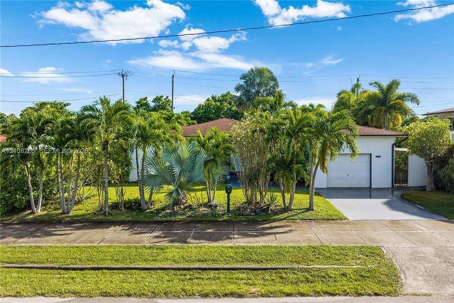 Property photo for 1650 NE 171st Street, North Miami Beach, FL
