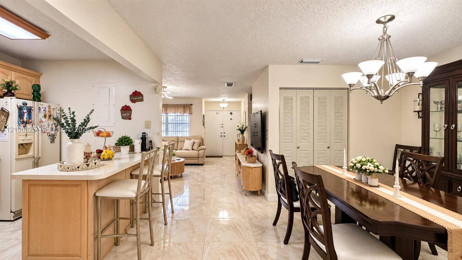 7931 W 6th Avenue, Hialeah, FL 33014 Photo 4