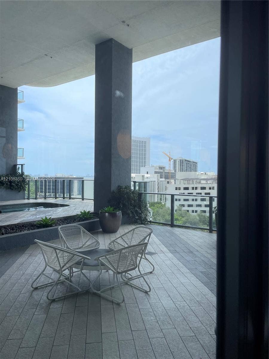 121 NE 34th Street, #1403, Miami, Miami, FL 33137 Photo 34