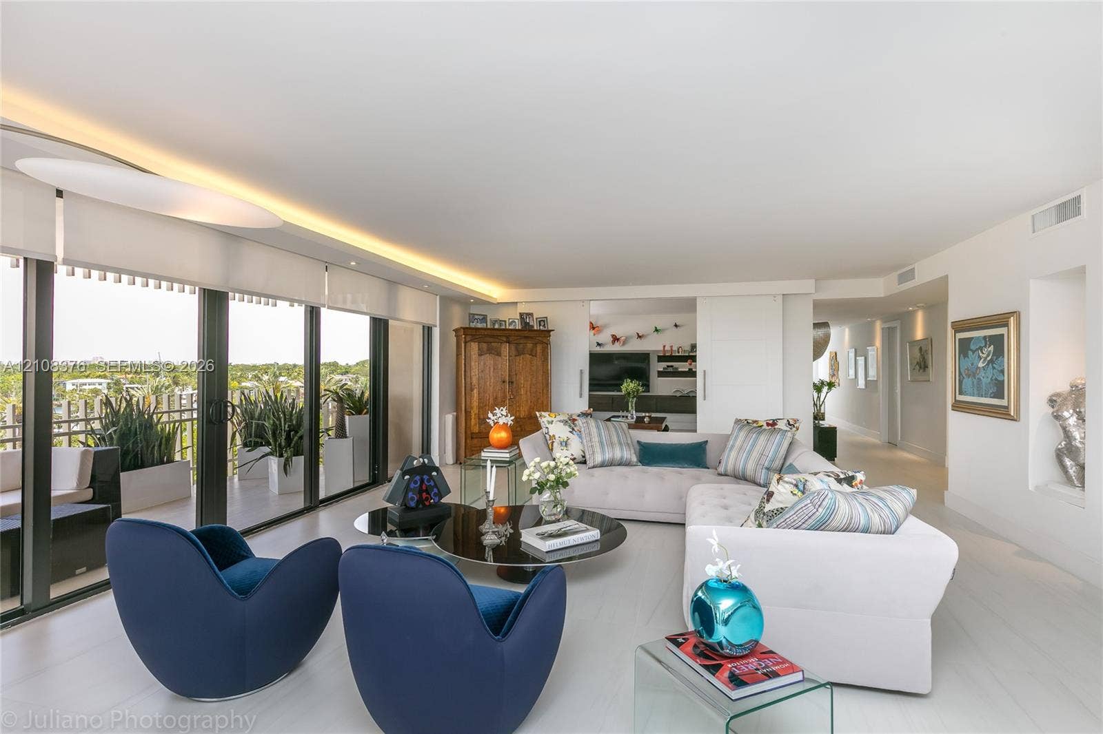 3 Grove Isle Drive, #C502, Miami, Miami, FL 33133 Living Room is bright and spacious and offers a magnificent Bay and Landscaping view