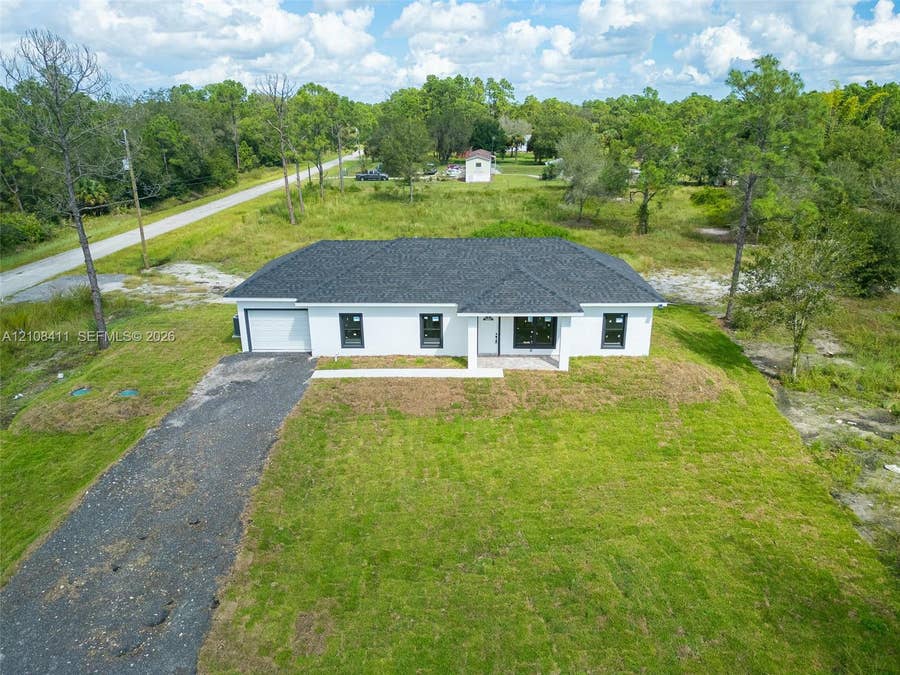 Property photo for 527 Avenida Del Sur, Clewiston, FL