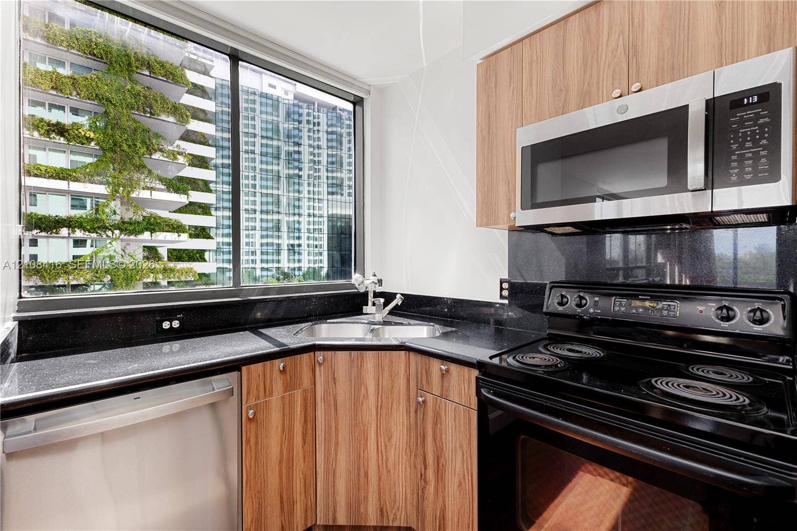 1330 West Avenue, #614, Miami Beach, FL 33139 Photo 18
