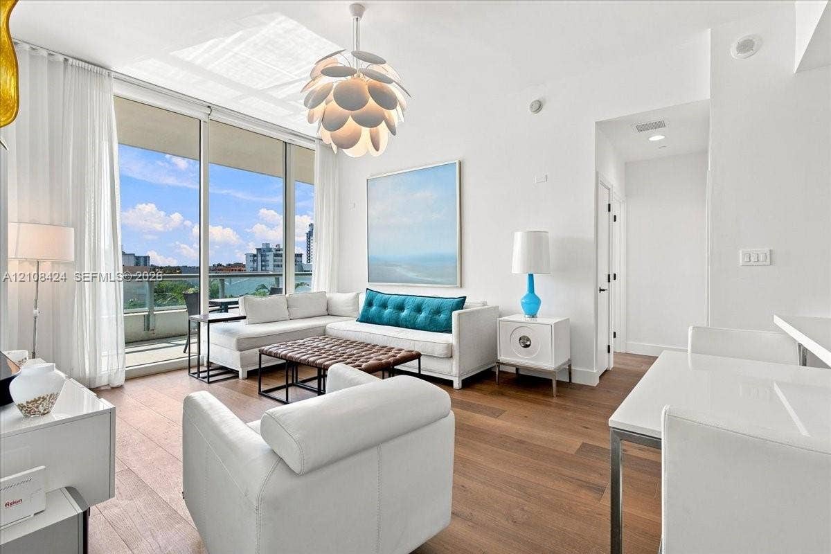 6799 Collins Avenue, #412, Miami Beach, FL 33141 Photo 9