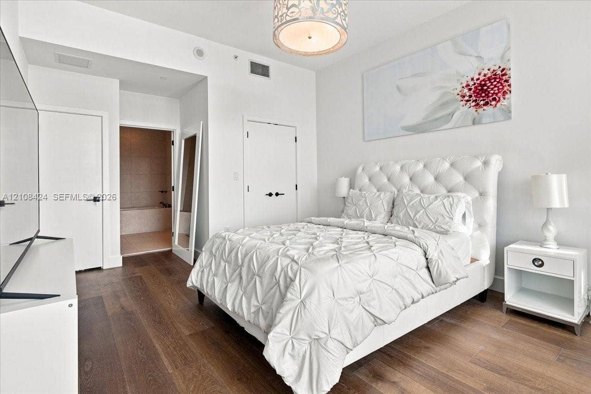 6799 Collins Avenue, #412, Miami Beach, FL 33141 Photo 18