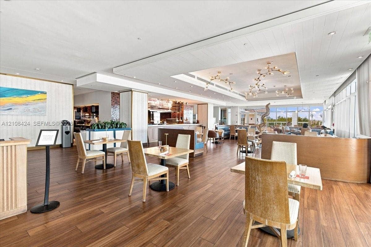 6799 Collins Avenue, #412, Miami Beach, FL 33141 Photo 44