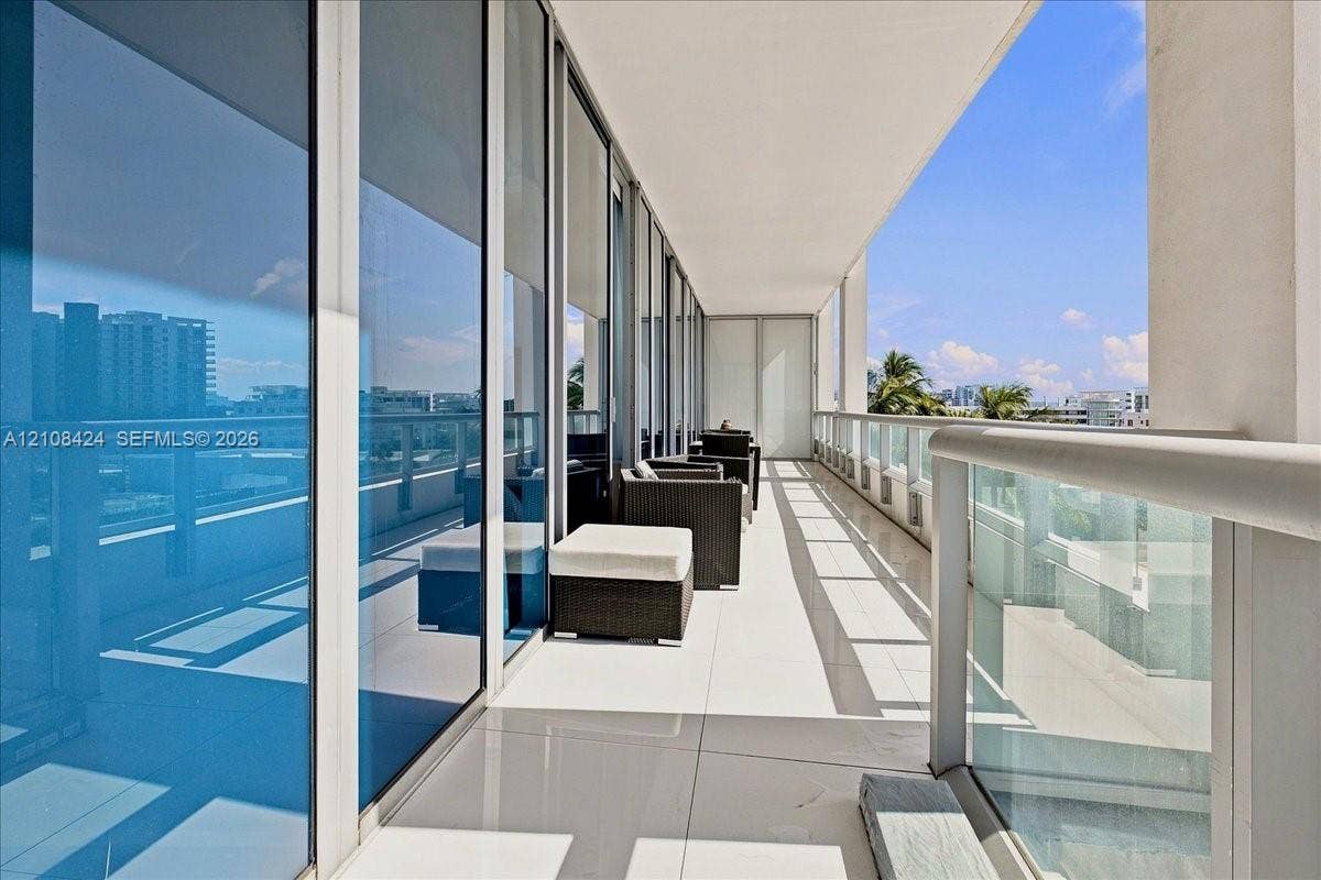 6799 Collins Avenue, #412, Miami Beach, FL 33141 Photo 29