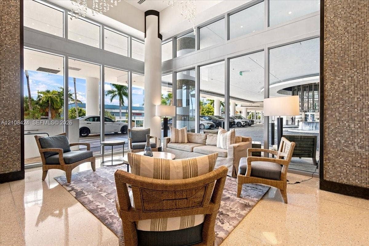 6799 Collins Avenue, #412, Miami Beach, FL 33141 Photo 6