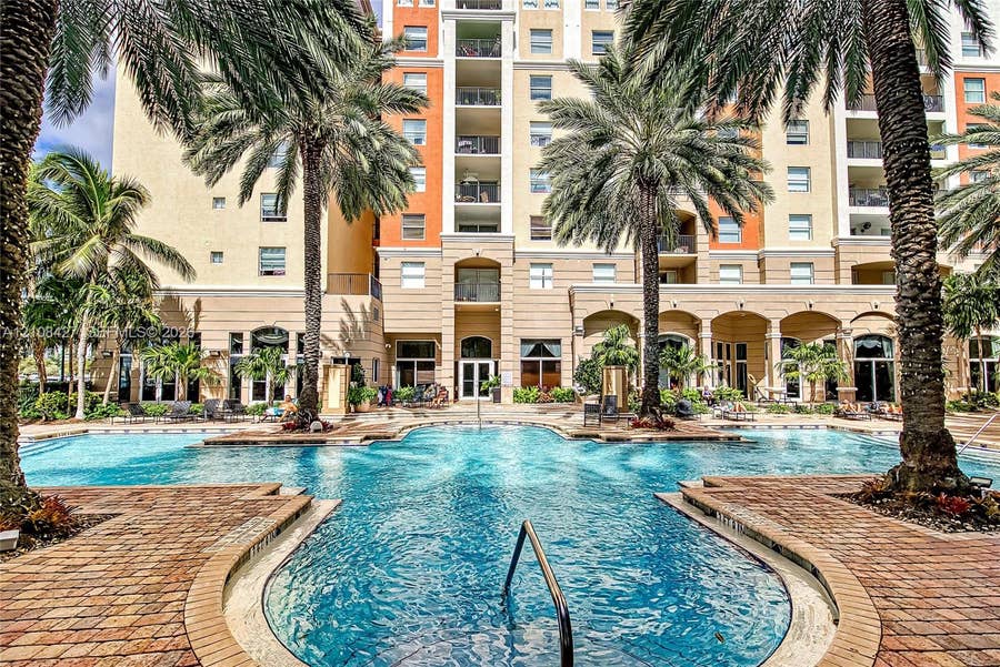 Property photo for 17150 N Bay Road, #2201, Sunny Isles Beach, FL
