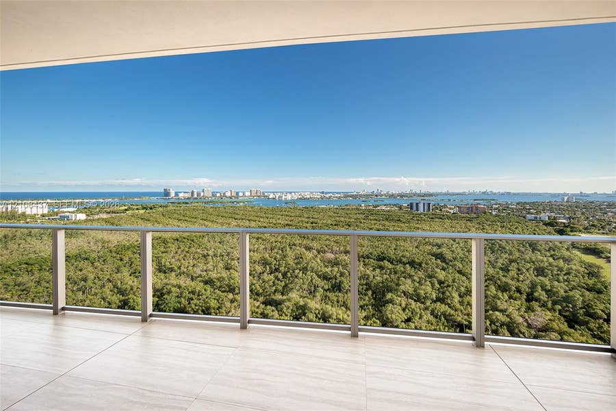 Property photo for 2411 Laguna Circle, #2404, North Miami, FL