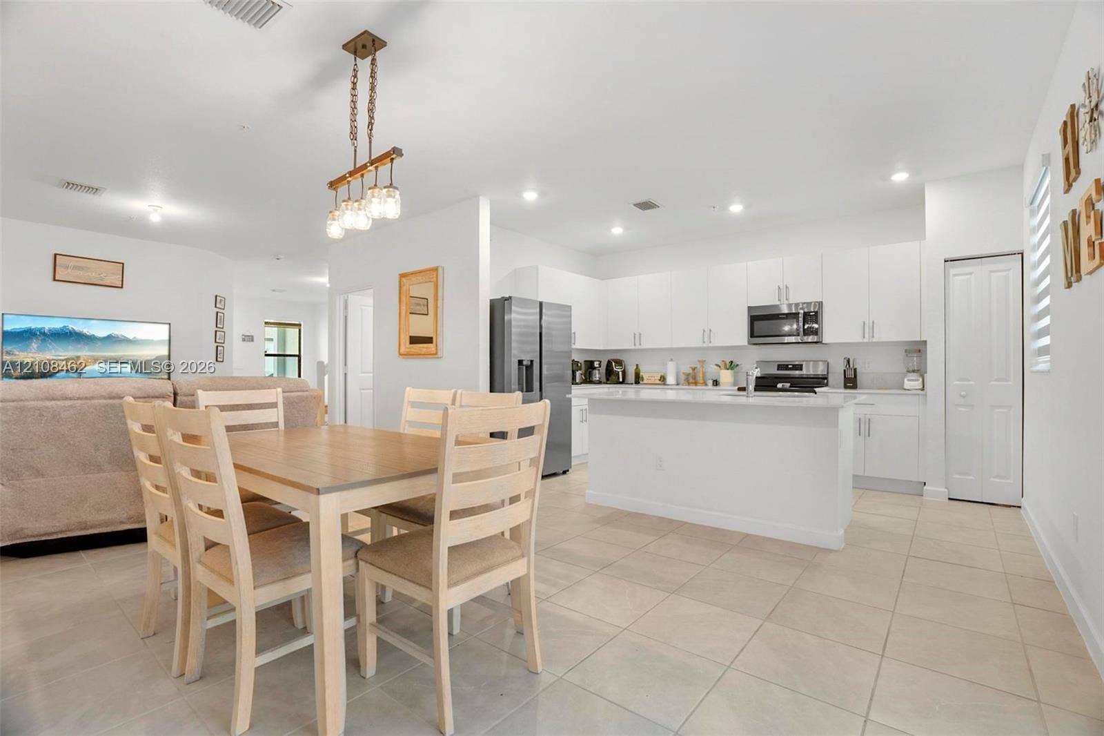 15959 SW 2nd Street, Pembroke Pines, FL 33027 Photo 11