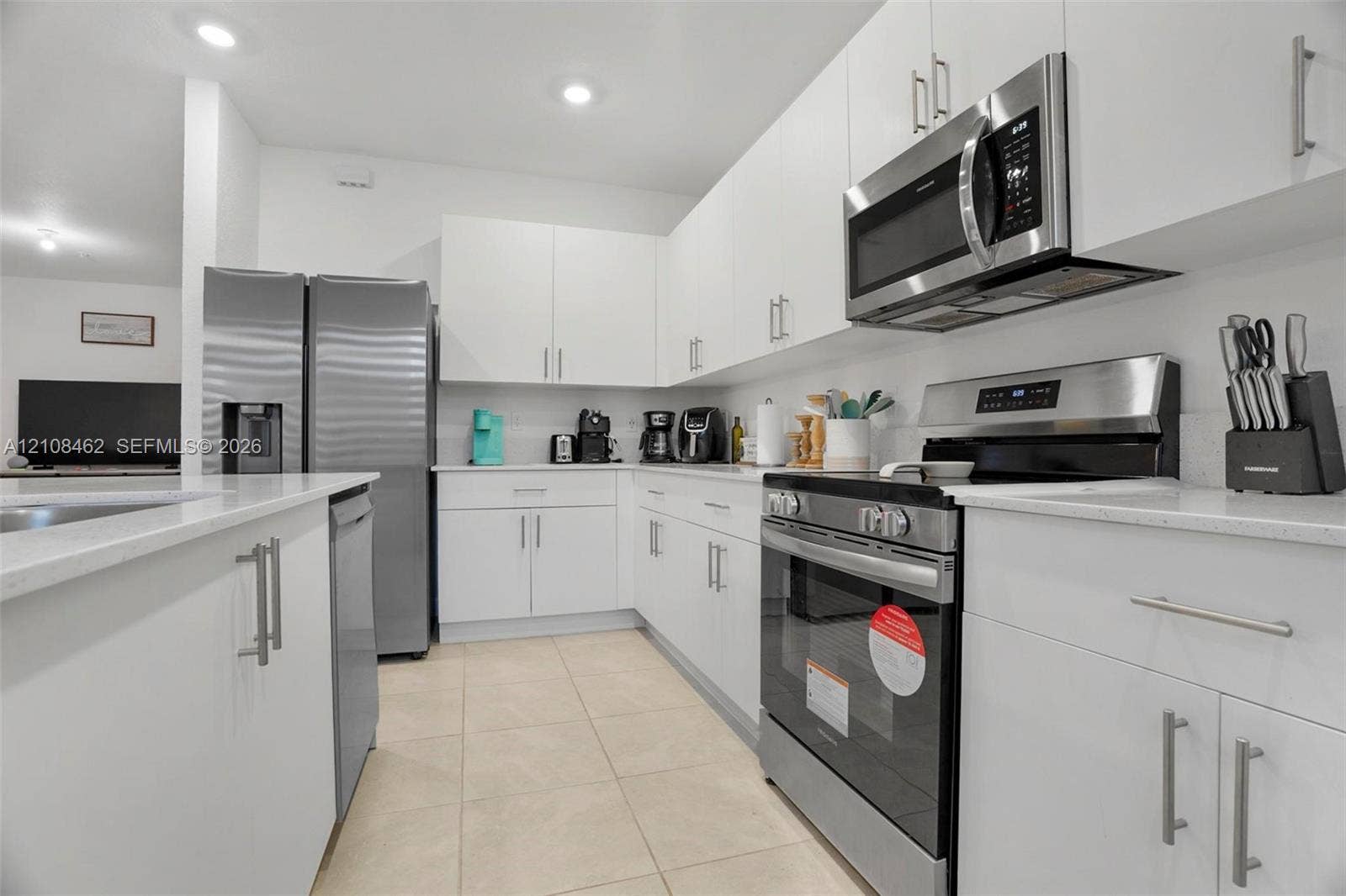 15959 SW 2nd Street, Pembroke Pines, FL 33027 Photo 10